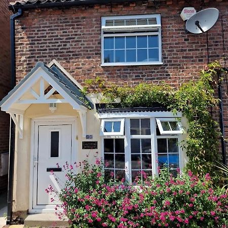 Cosy Cottage Central Bawtry - 2 Bedroom - High End Furnishings Экстерьер фото